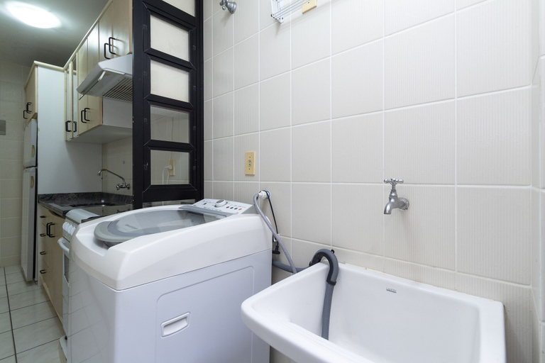 Bathroom 3, Aluguel Apartamento 3 quartos 1 suite 100m Mar 427, Bombinhas
