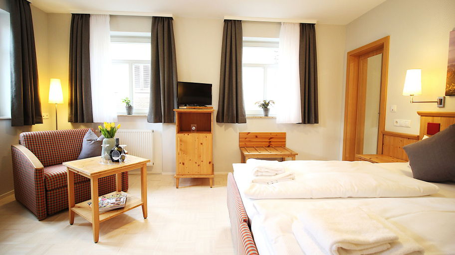 Bedroom 2, Aparthotel Alte Schmiede Dettelbach, Kitzingen