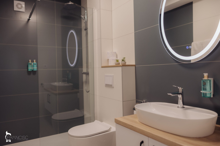Bathroom 3, ZEN Garden Apartments, Cluj-napoca