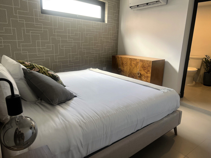Bedroom 2, La Calma Poshtel