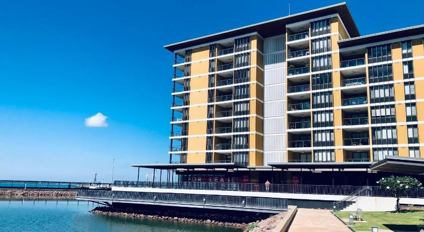 Absolute Waterfront - Tropical Aurora Top Floor Over The Water, City - Inner