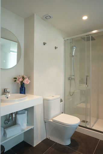 Bathroom 4, Hotel 54 Barceloneta, Barcelona