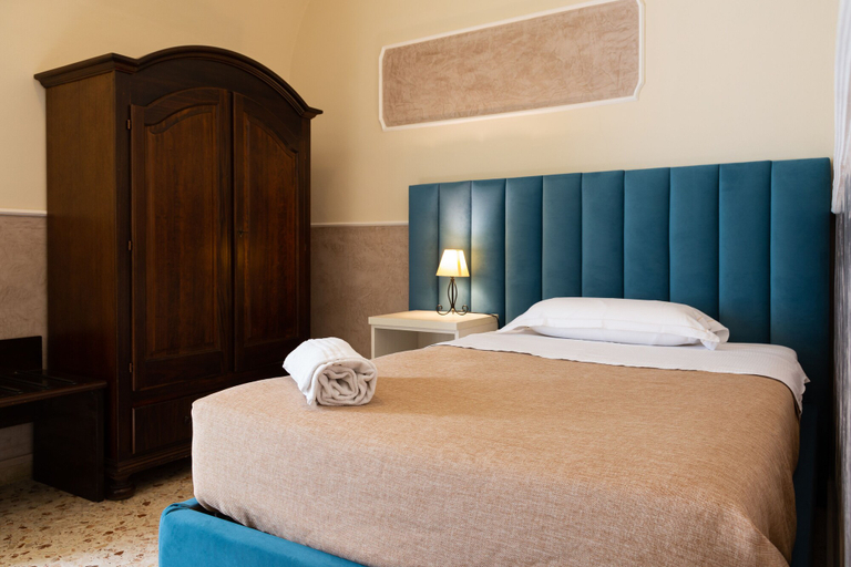 Bedroom 3, Il Gattopardo House, Catania