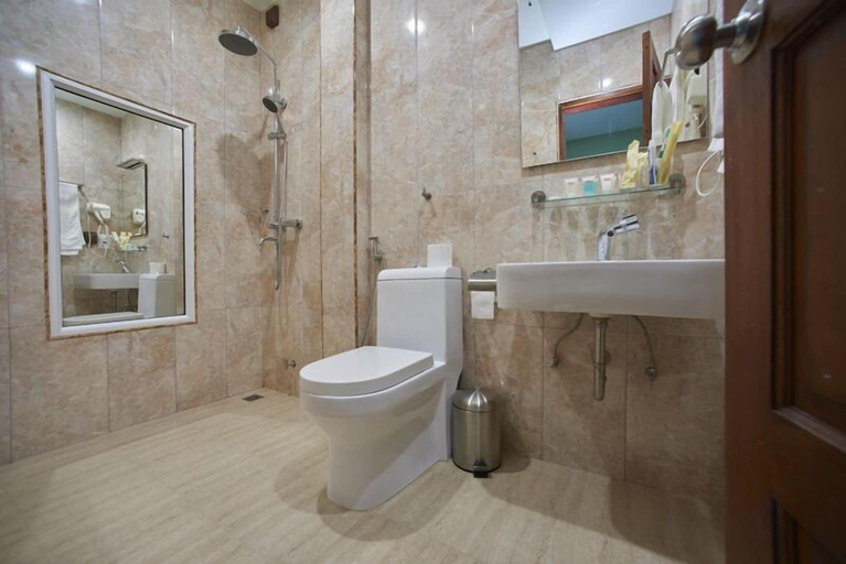Bathroom 4, Maamadi Boutique, Kepulauan Maafushi