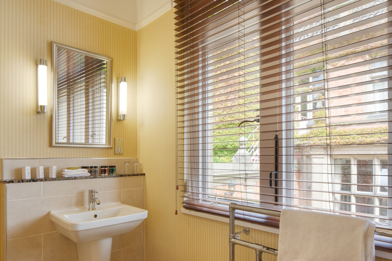 Bathroom 4, The Welcombe Hotel, Sure Hotel Collection by Best Western, Warwickshire