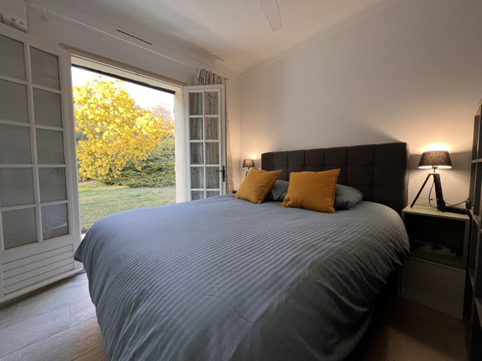 Bedroom 3, La Connéxion, station réservée aux hommes gays, Alpes-Maritimes