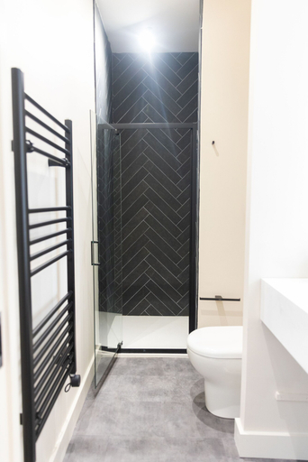 Bathroom 5, School Lane Hotel in Liverpool ONE, Sefton
