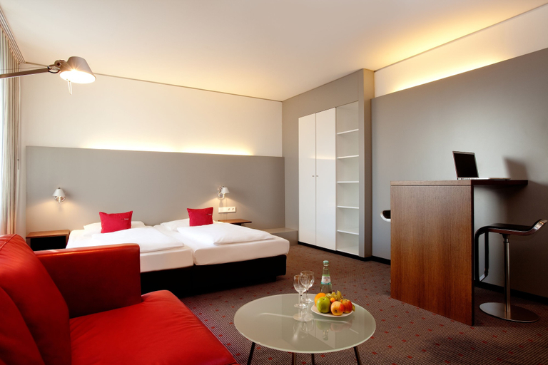 Bedroom 3, Vienna House Easy by Wyndham Stuttgart, Stuttgart