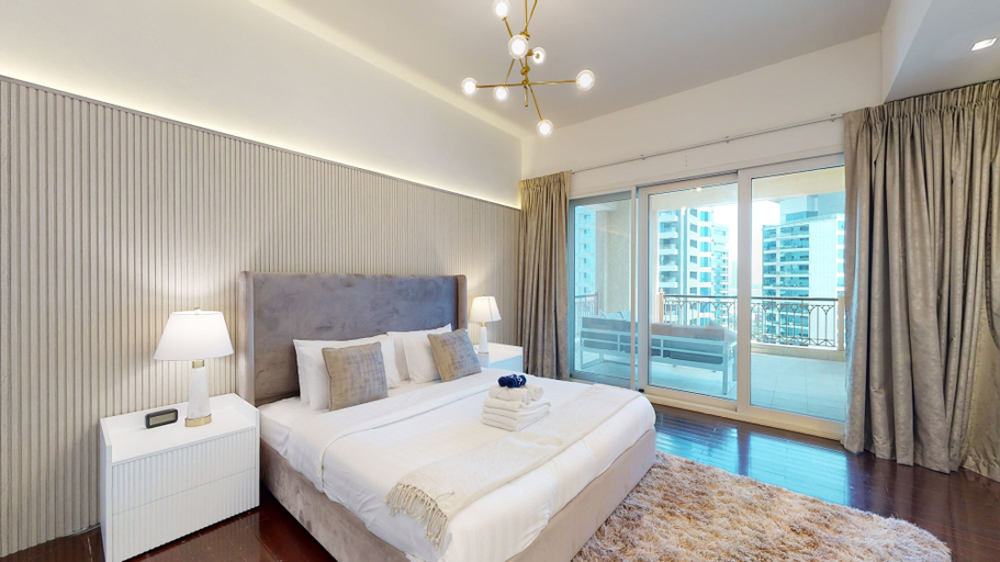 Room 4, Marina Residence 1004, Dubai