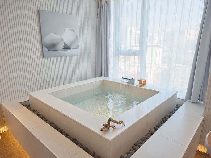 Bathroom 2, The Leap Seoul Sadang, Gwanak