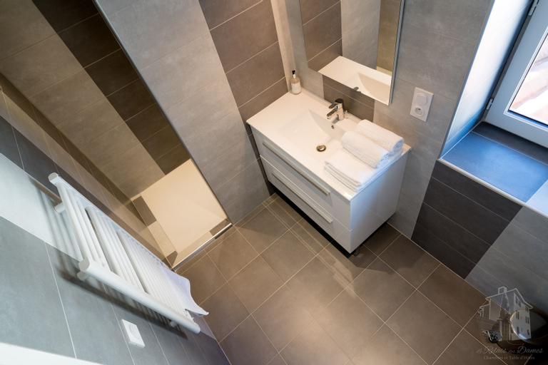Bathroom 3