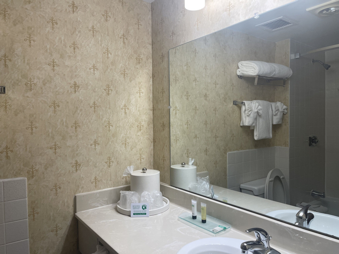 Bathroom 2