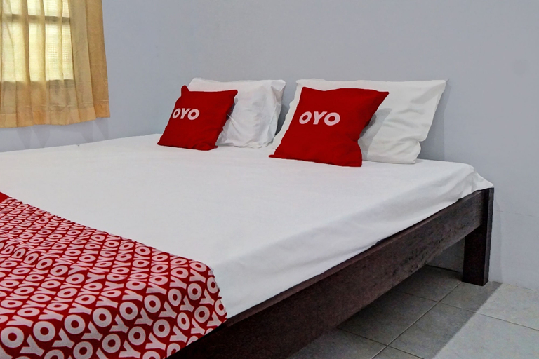 Bedroom 5, Hotel O Vania Guest HouseNearRSUP H Adam Malik, Medan