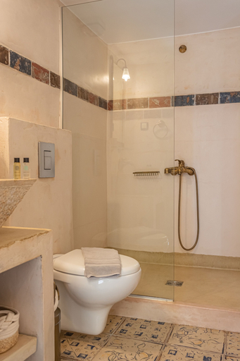 Bathroom 4, Pandora Suites, Crete