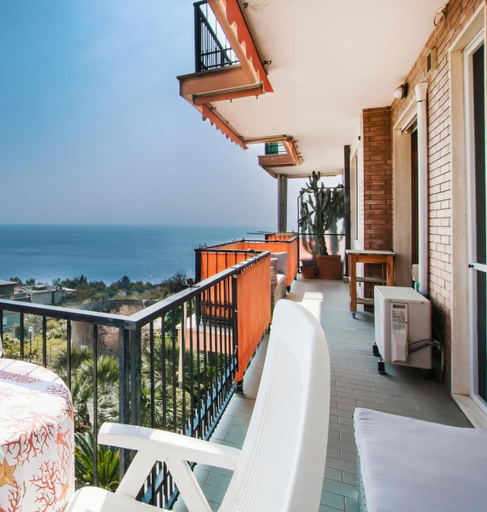 Others 2, Le Orchidee 10 Apartment by Wonderful Italy, Imperia