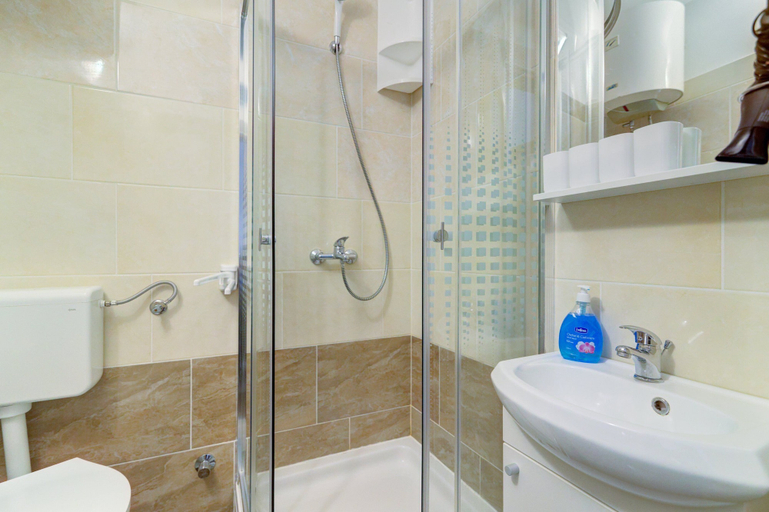 Bathroom 3, Apartments Senj, Senj