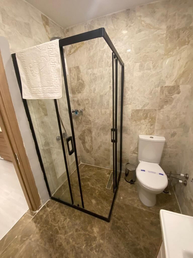Bathroom 5, Big Peace Suite, Beyoğlu