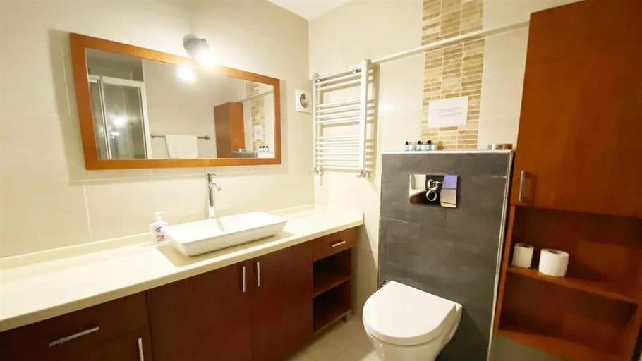 Bathroom 3, Casa Rosso Suite Hotel, Kadıköy