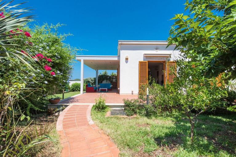 Others 5, Calarossa Seaview by Wonderful Italy, Palermo