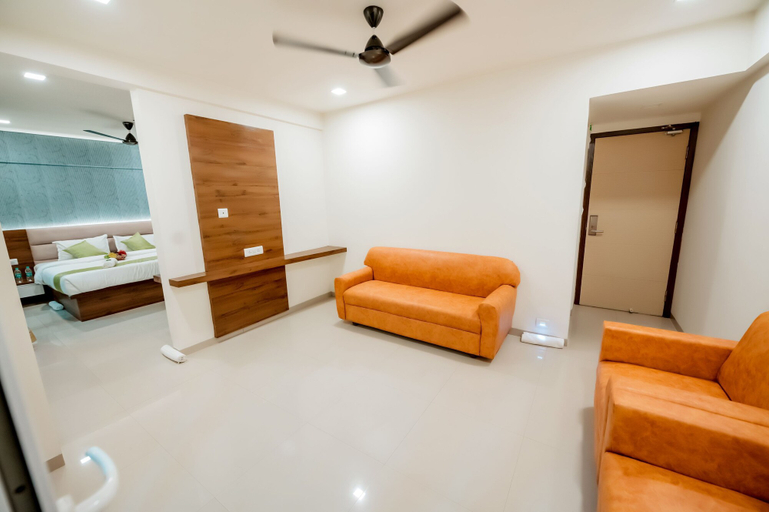 Others 5, Hotel Heraa International, Dakshina Kannada