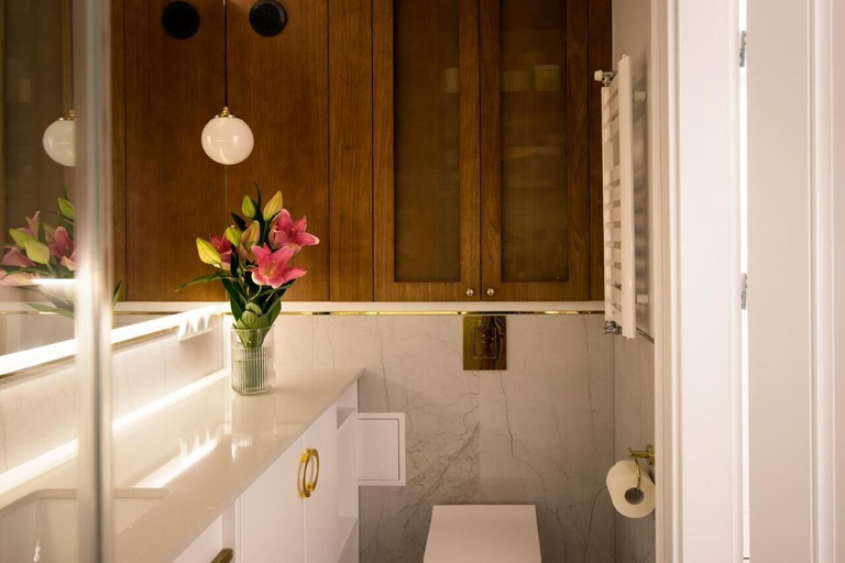 Bathroom 4, Mariacka Residence, Gdańsk City