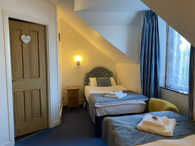 Bedroom 2, Garden Park Guest House, Highland
