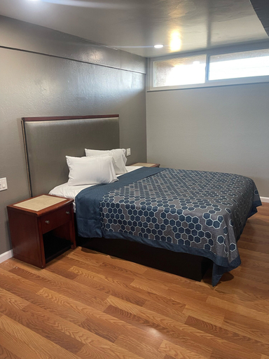 Bedroom 2, ROYAL MOTEL TRACY LLC, San Joaquin