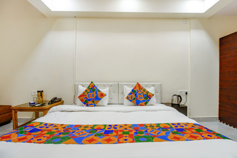 Bedroom 3, Fabhotel Sanskar, Bhopal