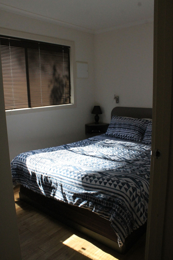 Bedroom 2, Torrumbarry Weir Holiday Park, Campaspe - Rochester