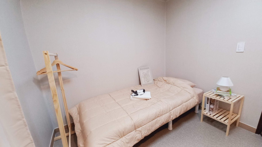 Bedroom 10