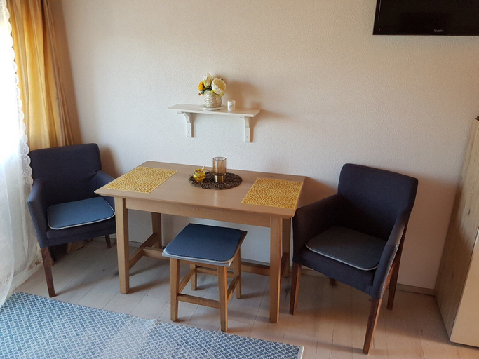Others 5, Apartments Snježana Carev, Tisno