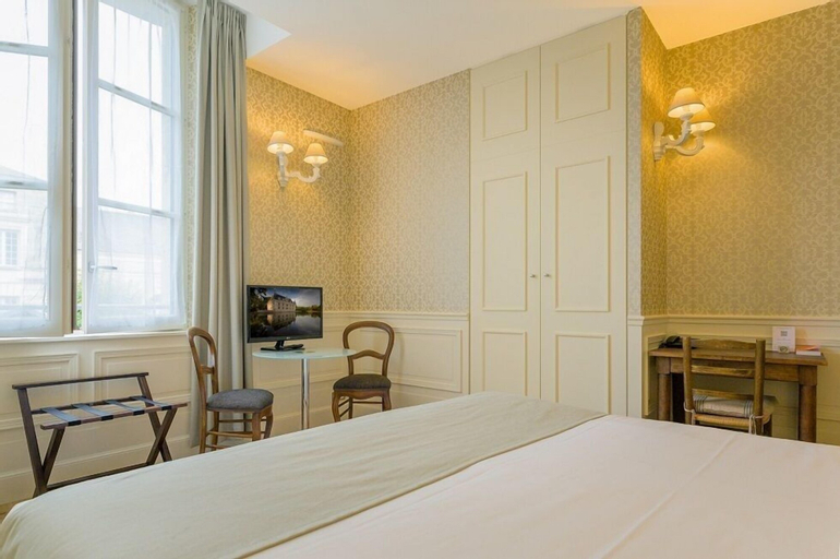 Bedroom 13