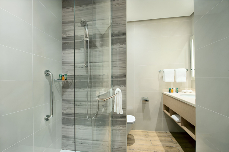 Bathroom 4, Hilton Garden Inn Al Khobar, Al Khobar