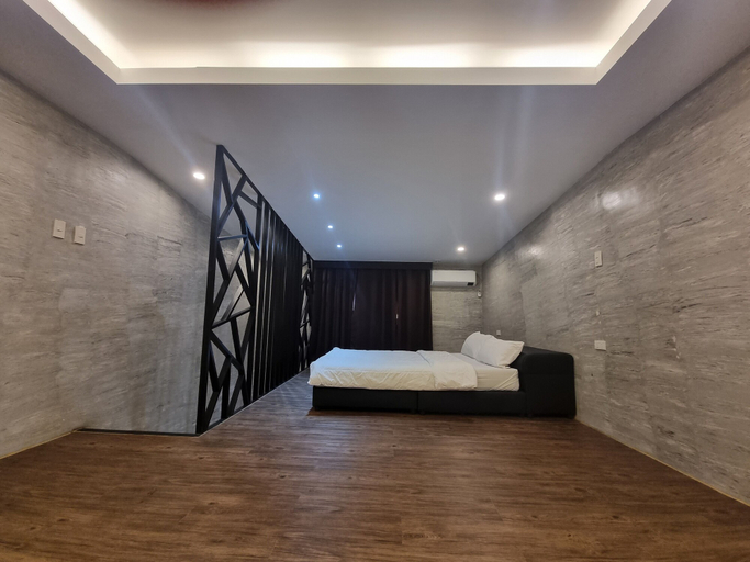 Bedroom 3, Hanin Town Hotel, Porac