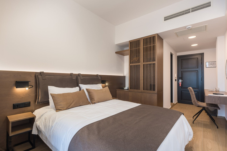 Bedroom 2, Hotel Lesvion, North Aegean