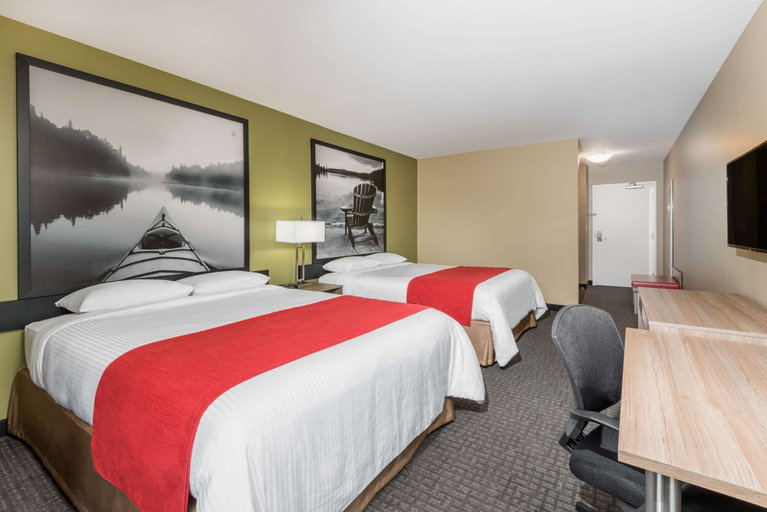 Bedroom 3, Super 8 by Wyndham Mont Laurier, Antoine-Labelle