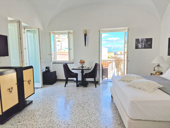 Bedroom 3, Roccobarocco Boutique Hotel, Napoli