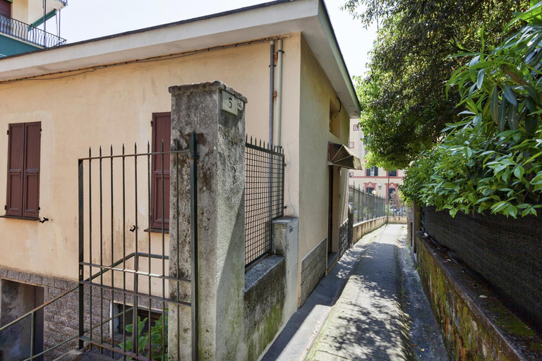 Room 4, S Margherita Apartment in the City Center, Genova