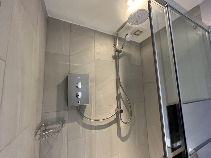 Bathroom 3, Cherry Tree Cottage, Oxfordshire
