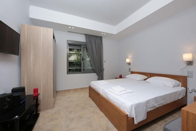 Bedroom 3, Meni Apartments Hotel, Attica