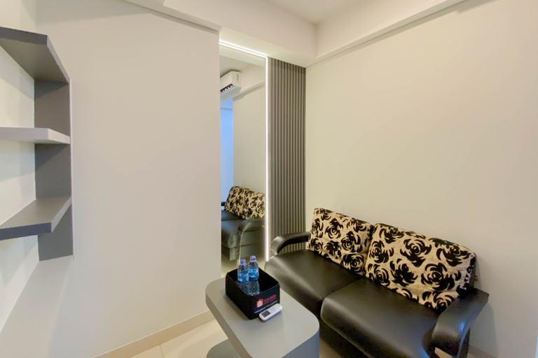 Others 2, Modern and Homey 1BR (No Kitchen) Gold Coast Apartment By Travelio, Jakarta Utara