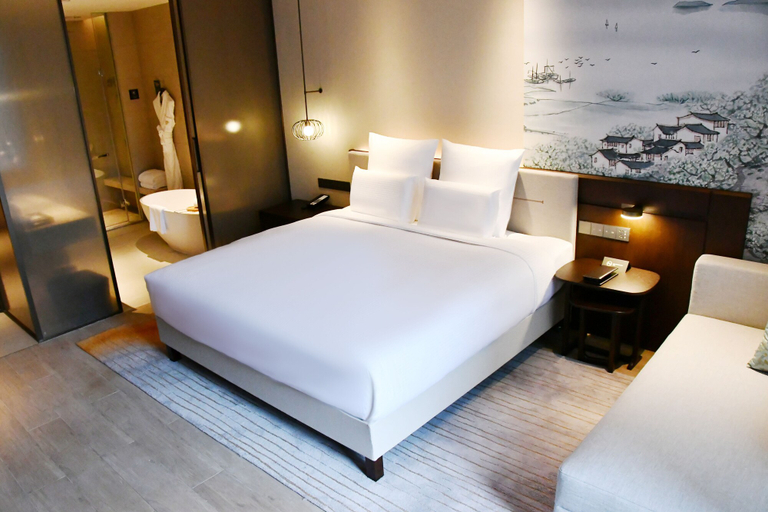 Bedroom 3, Pullman Yueyang Hotel, Yueyang
