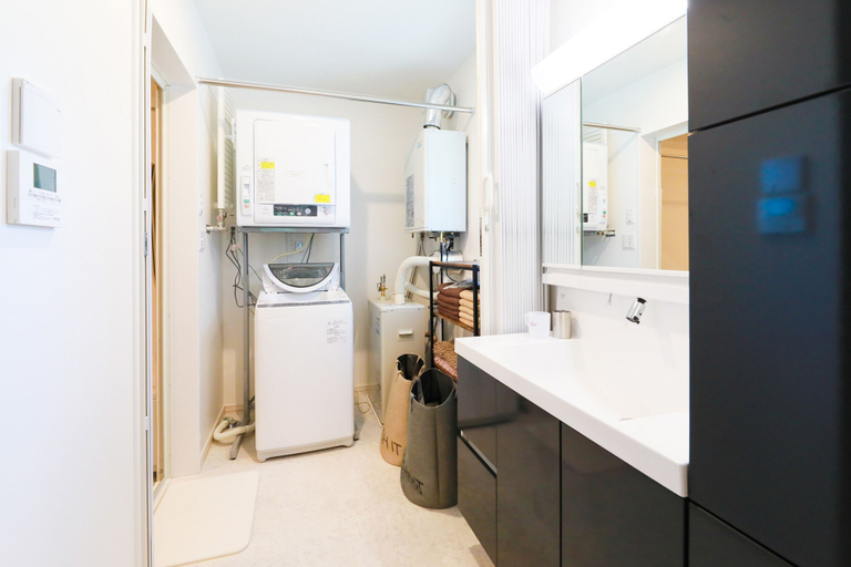 Bathroom 4, Teine White House, Sapporo