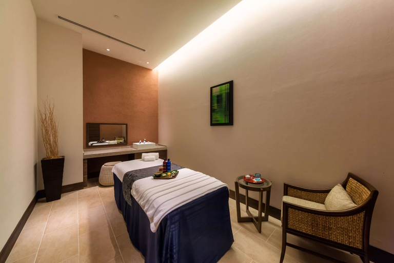 Bedroom 3, Hilton Okinawa Chatan Resort, Chatan