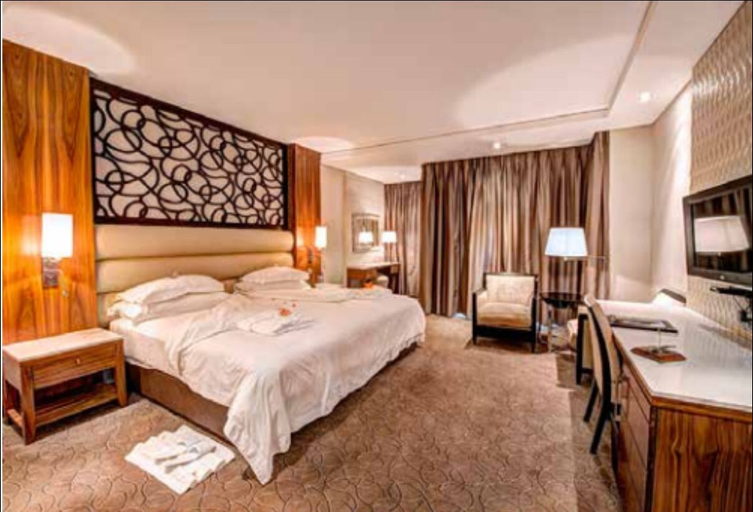 Bedroom 3, The Royal Marang Hotel, Bojanala