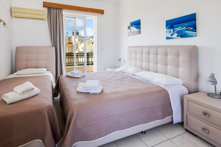 Bedroom 4, Johnhara Studios & Apartments, South Aegean