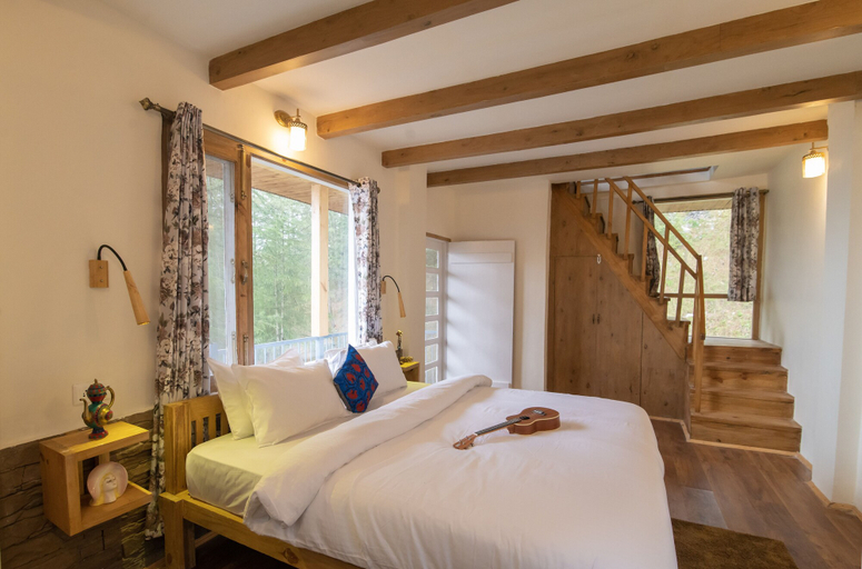 Bedroom 2, Jomotel Dayaar, Shimla