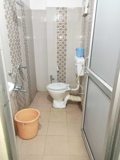 Bathroom 3, Hotel Tezpur City, Sonitpur