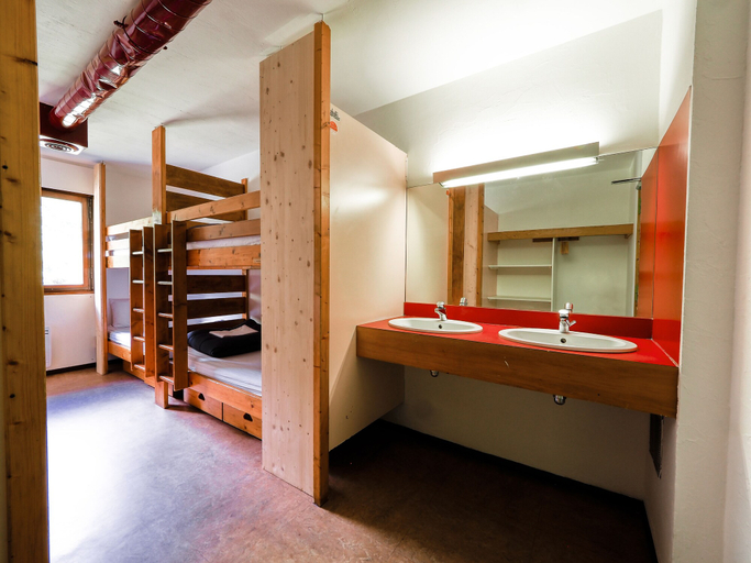 Bedroom 3, Auberge de Jeunesse HI Chamonix, Haute-Savoie