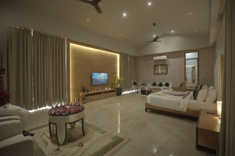 Bedroom 3, LM Farms, Bilaspur